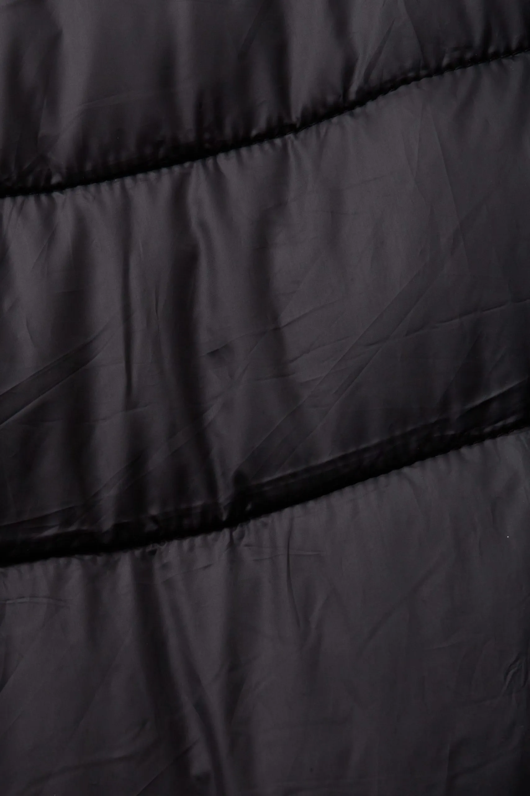 ESPRIT – Recycelt: Steppweste
